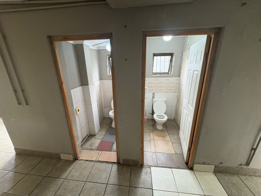 10 Bedroom Property for Sale in Quigney Eastern Cape